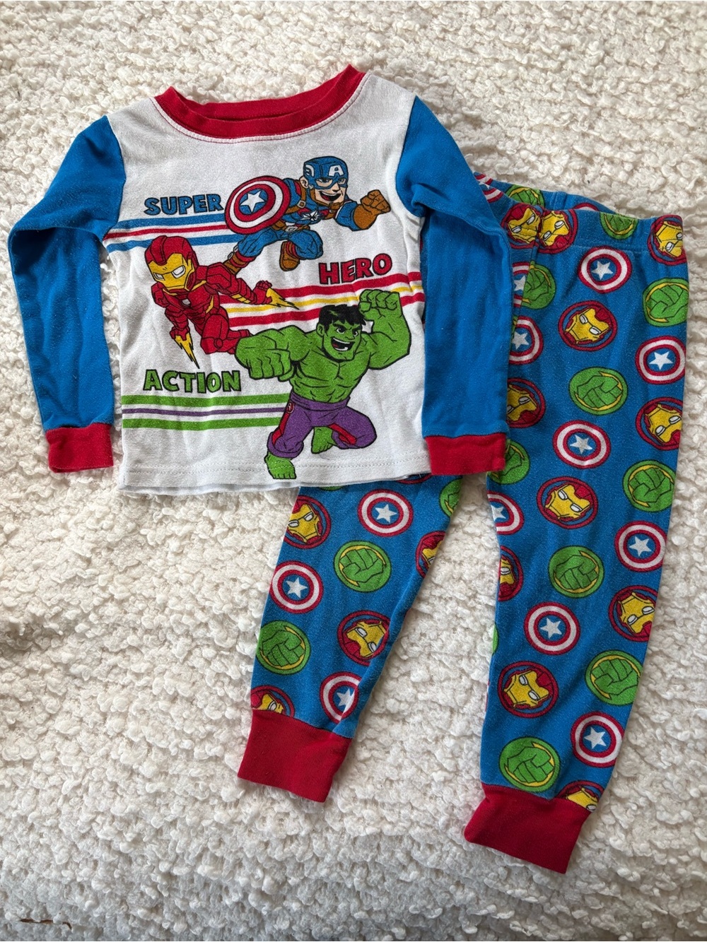 Marvel Super Hero Pajama Set 3T – Avengers Hulk Iron Man Captain America
